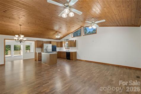 2008 Rock Springs Circle Denver NC 28037
