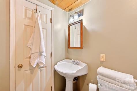 102 Frist Road Montreat NC 28757