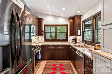 102 Frist Road Montreat NC 28757