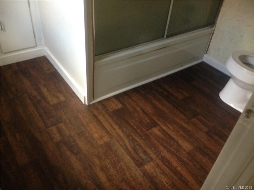 12 Evergreen Avenue Asheville NC 28806