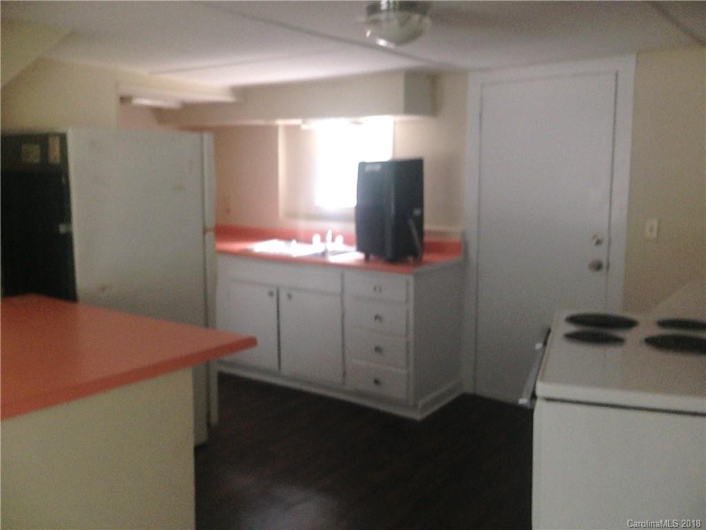 12 Evergreen Avenue Asheville NC 28806