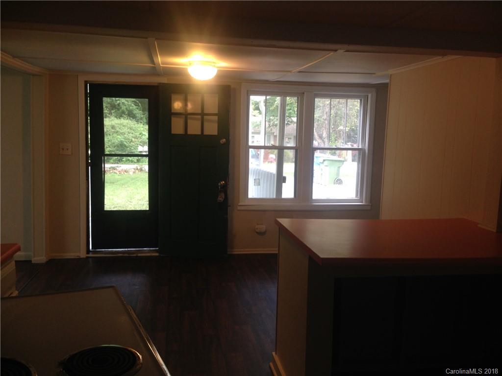 12 Evergreen Avenue Asheville NC 28806