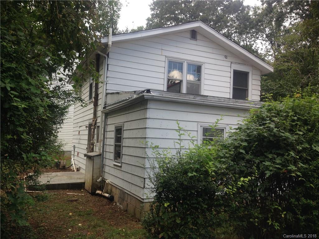 12 Evergreen Avenue Asheville NC 28806