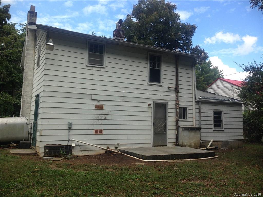 12 Evergreen Avenue Asheville NC 28806