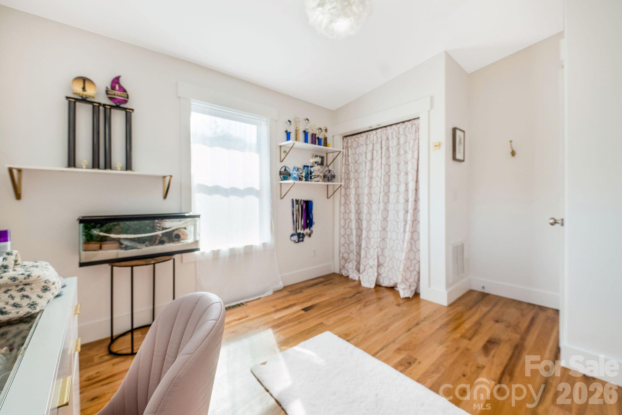 156 Bradley Street Asheville NC 28806