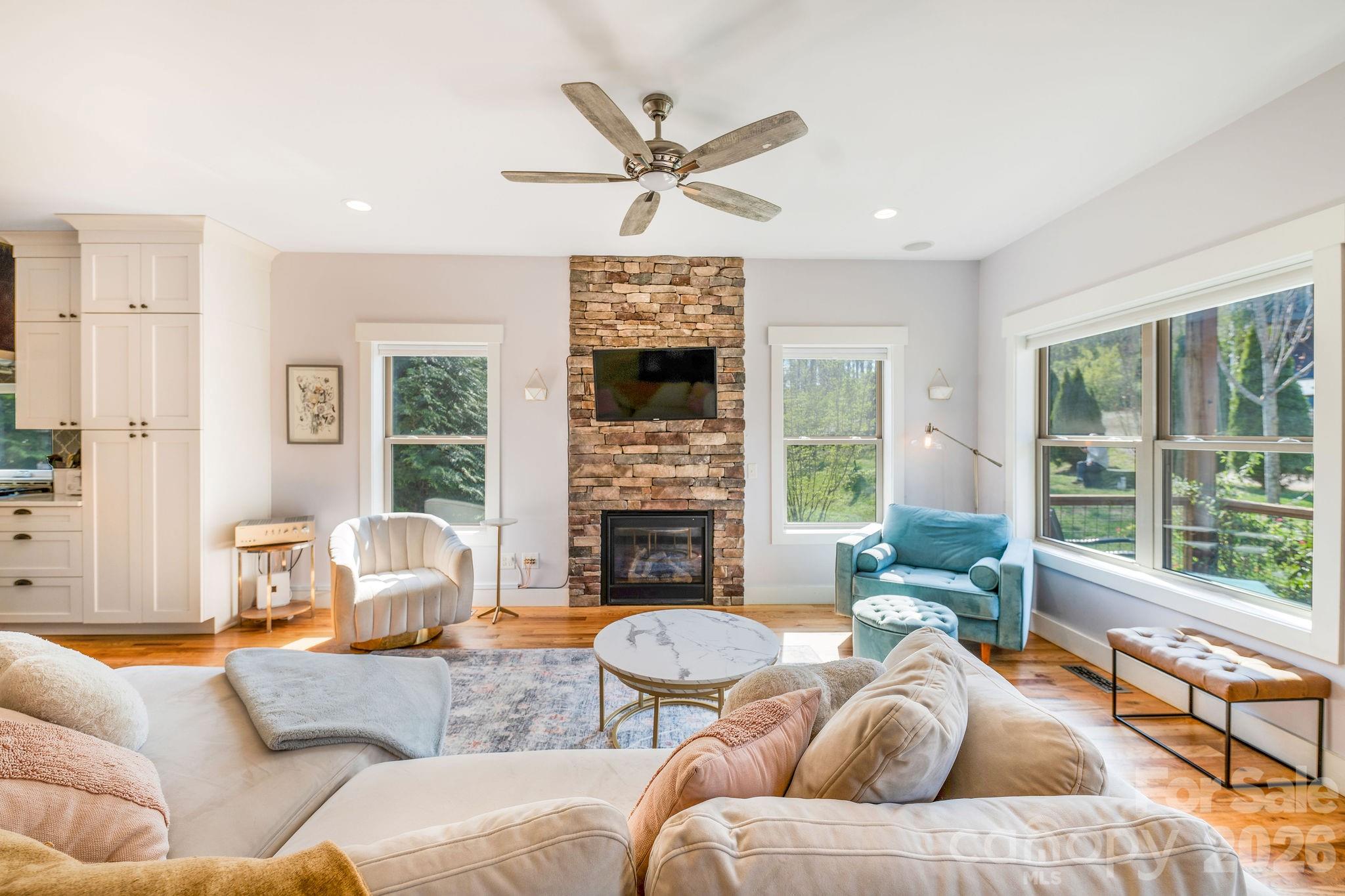 156 Bradley Street Asheville NC 28806