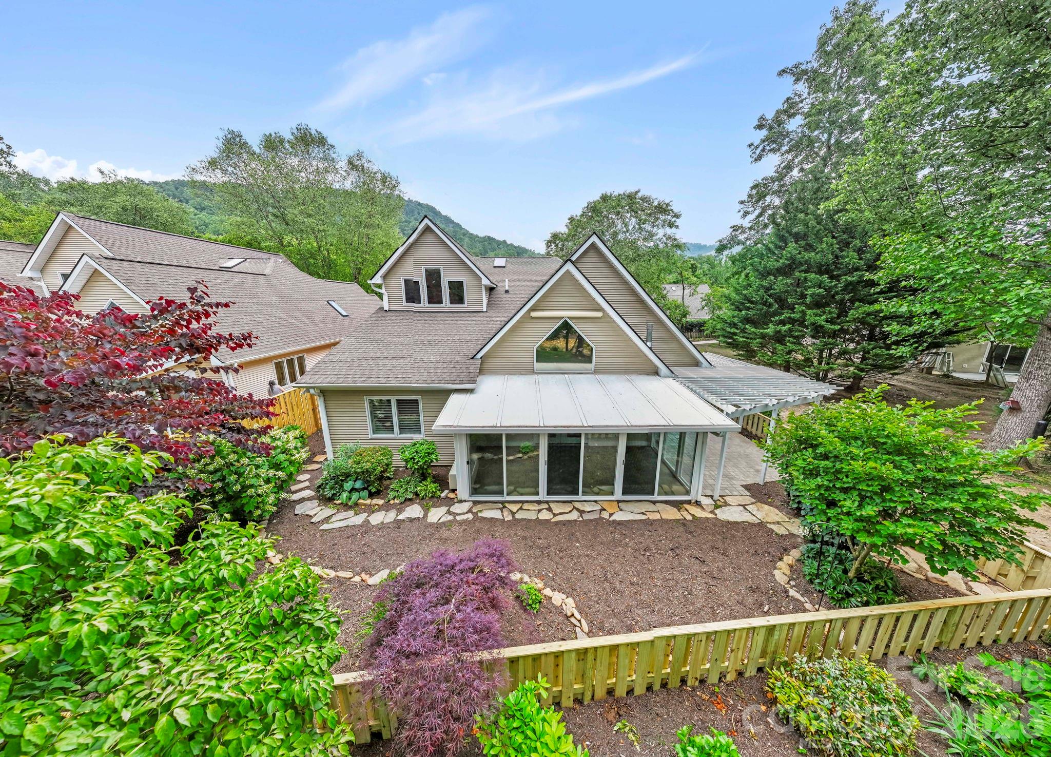 50 Beekeeper Trail Swannanoa NC 28778