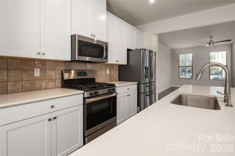 2025 Birchside Drive Charlotte NC 28205
