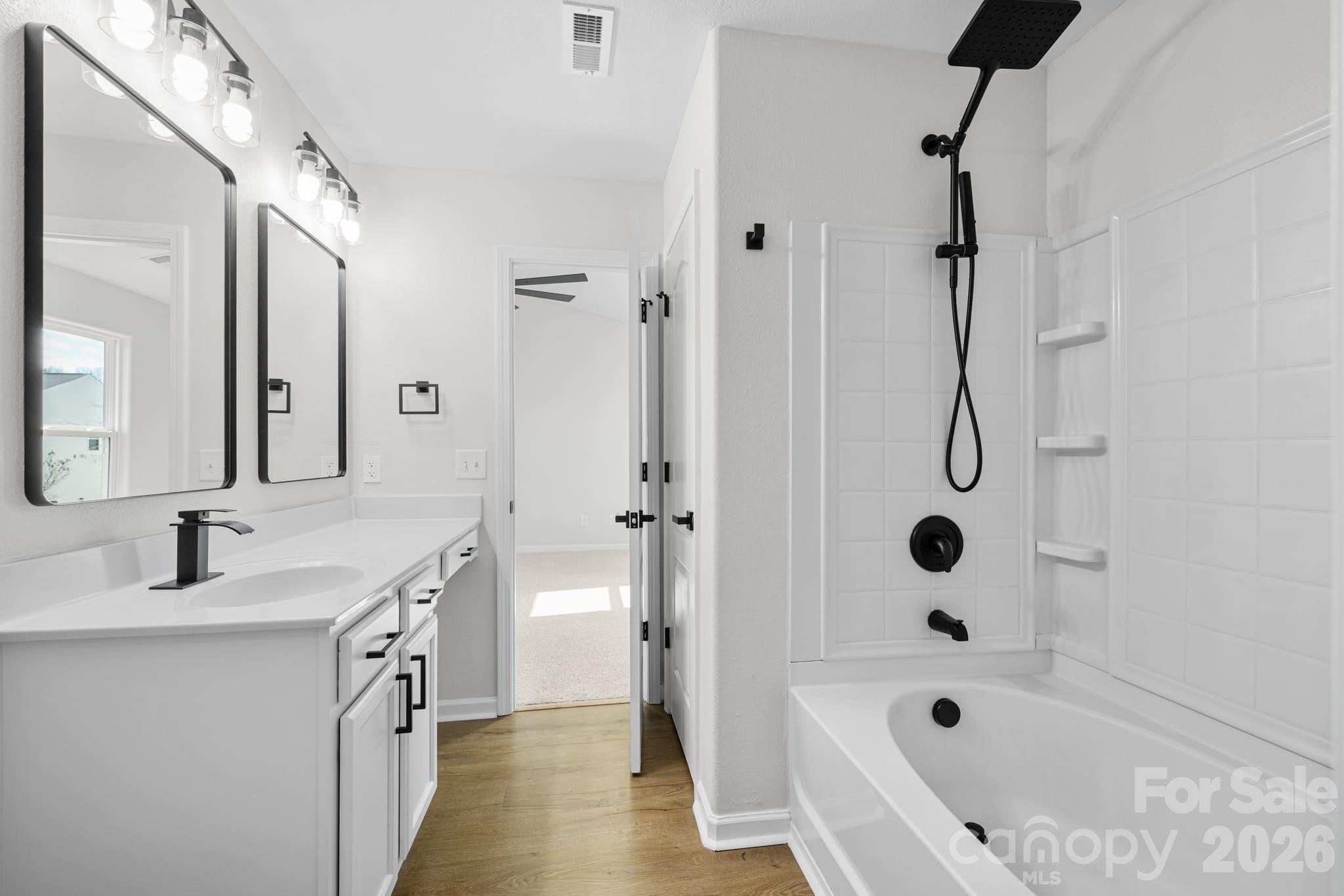 8203 Paw Valley Lane Charlotte NC 28214