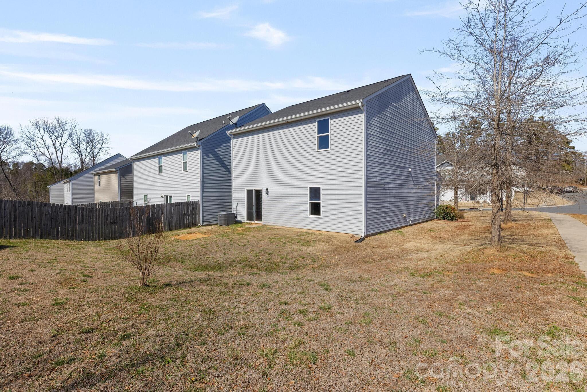 8203 Paw Valley Lane Charlotte NC 28214