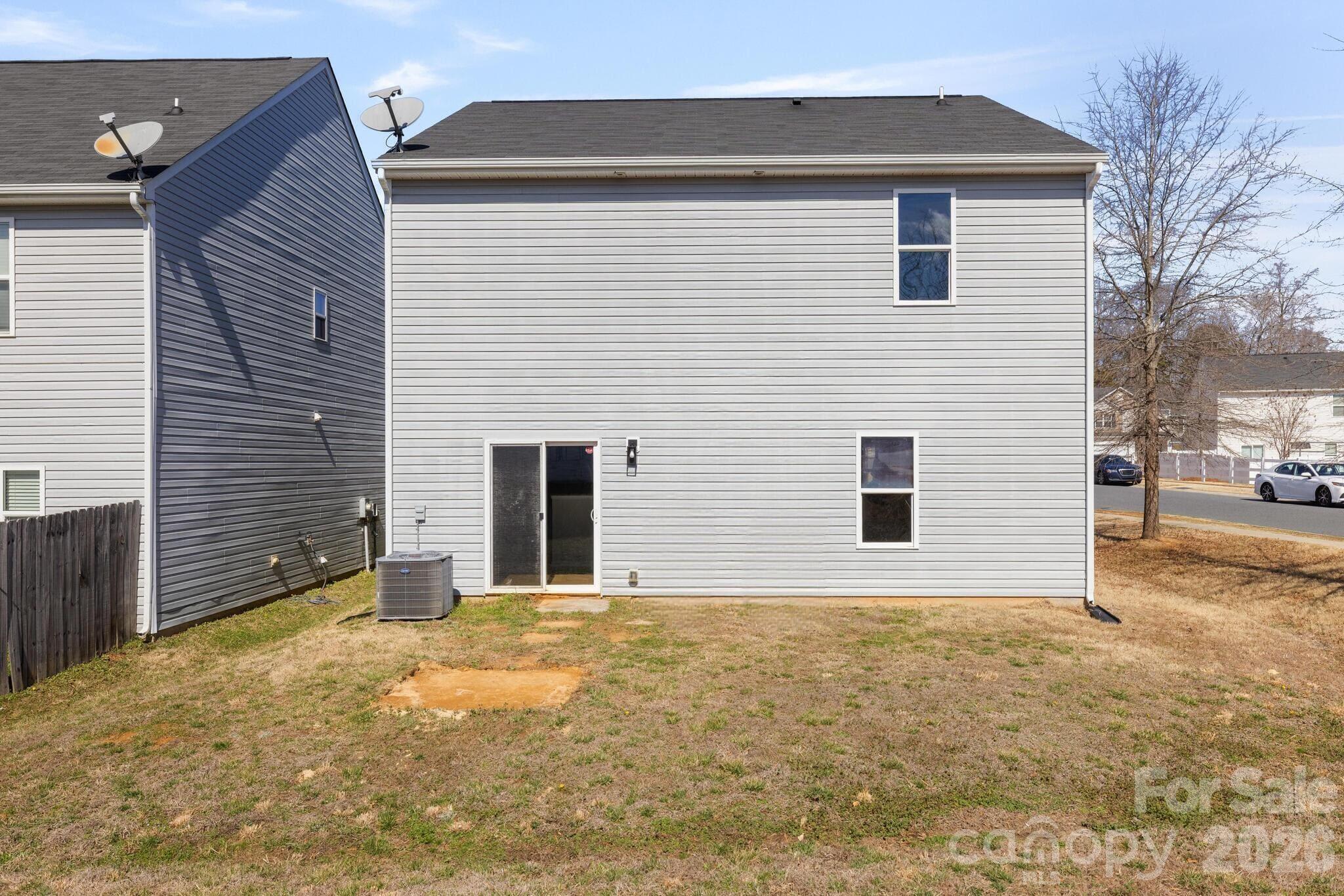 8203 Paw Valley Lane Charlotte NC 28214