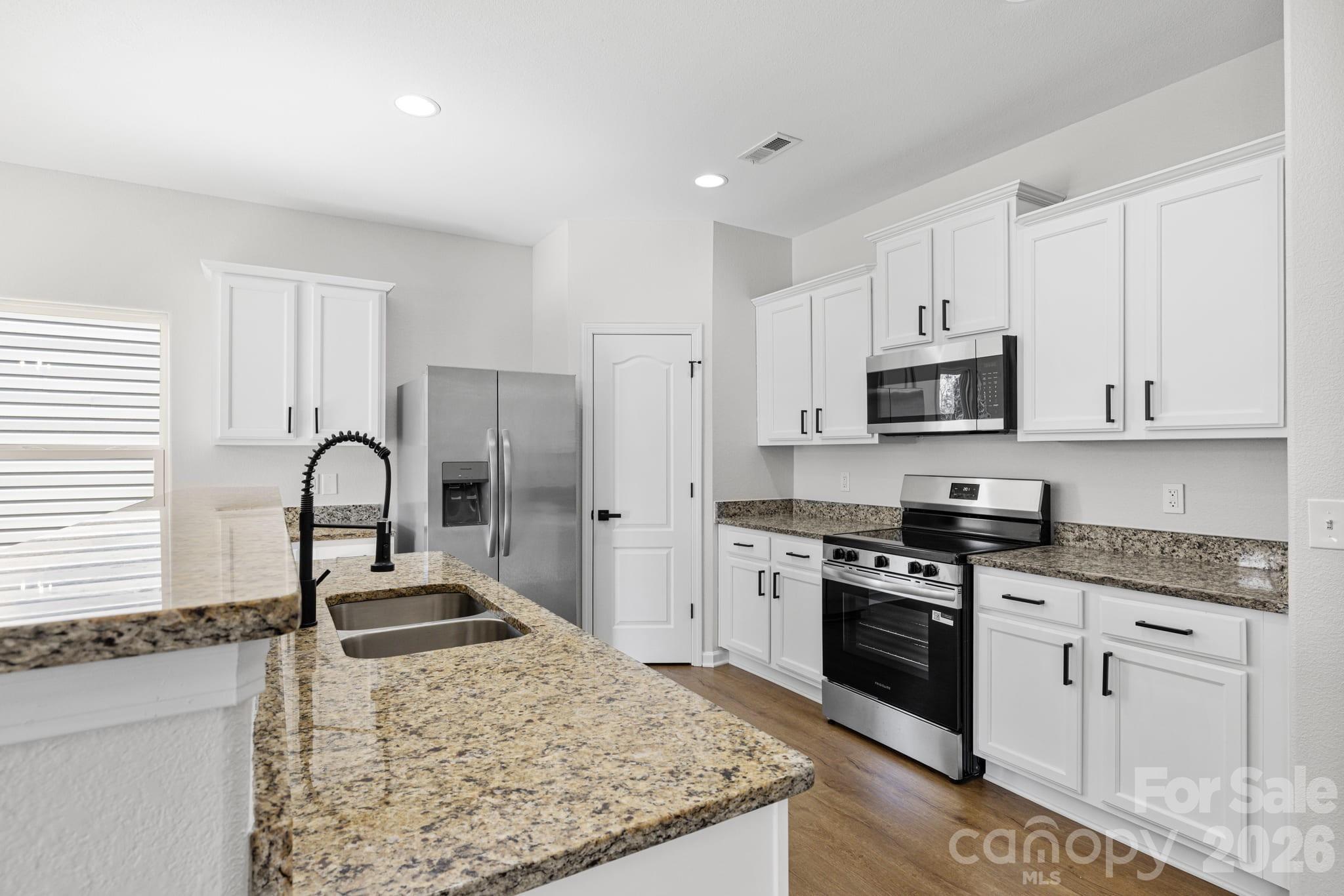 8203 Paw Valley Lane Charlotte NC 28214