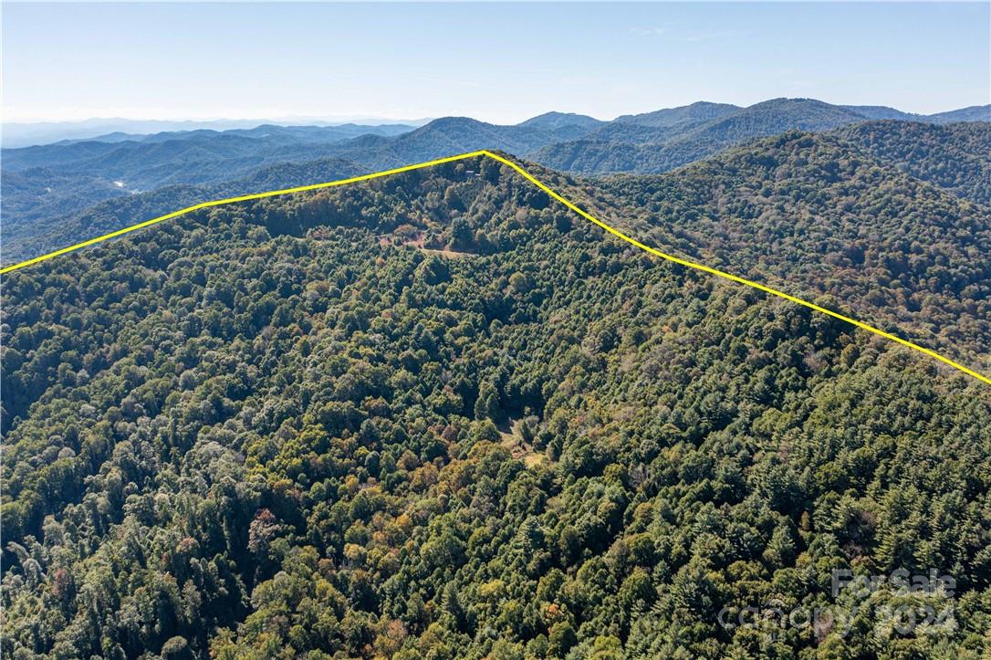 1375 Swing Road Burnsville NC 28714