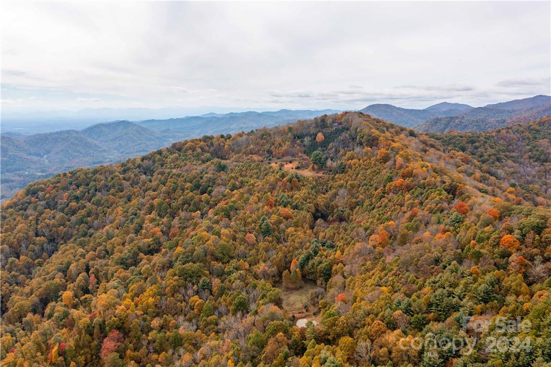 1375 Swing Road Burnsville NC 28714