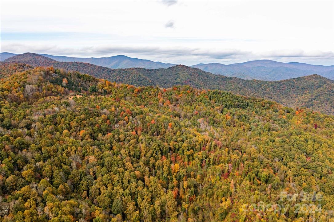 1375 Swing Road Burnsville NC 28714