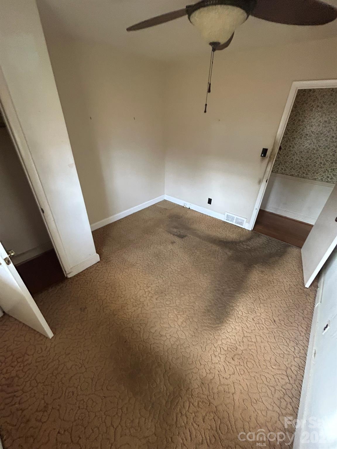 626 Willowbrook Lane Winston Salem NC 27104