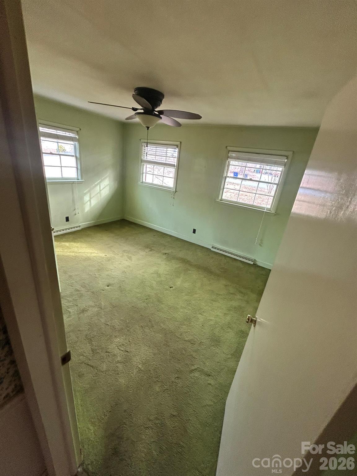 626 Willowbrook Lane Winston Salem NC 27104