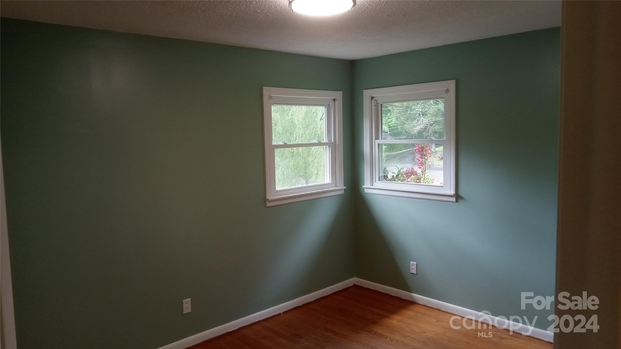 28 Sunset Drive Asheville NC 28806