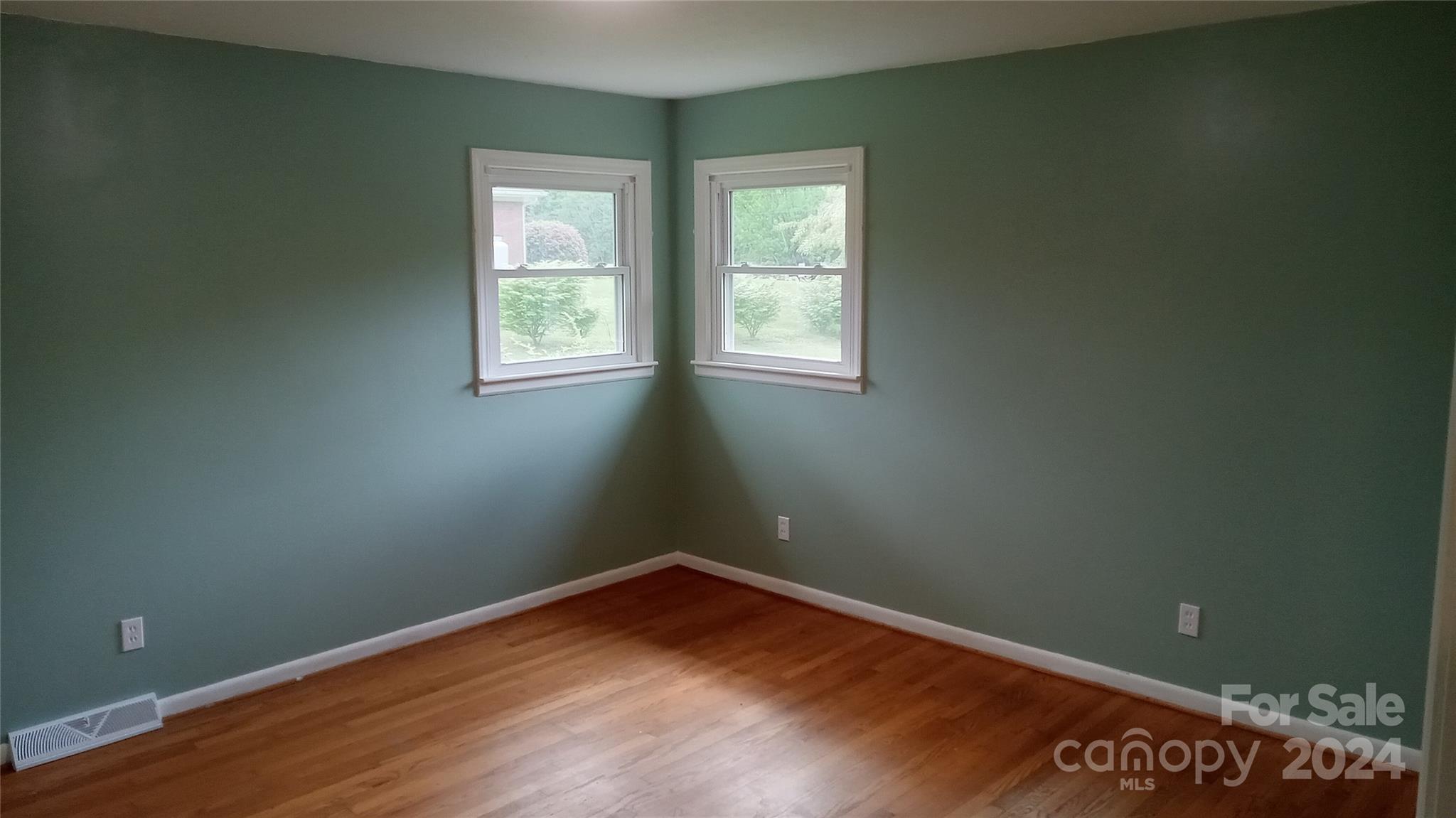 28 Sunset Drive Asheville NC 28806