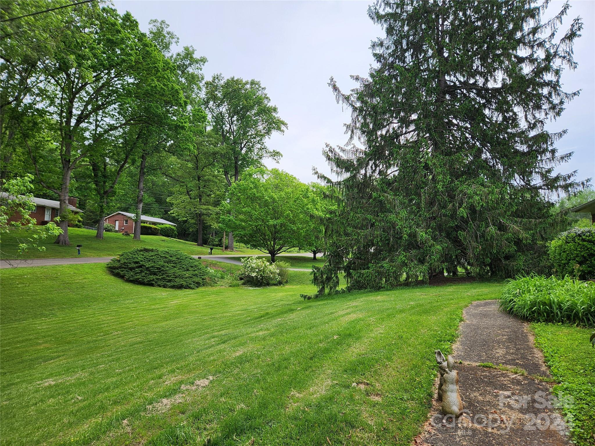 28 Sunset Drive Asheville NC 28806