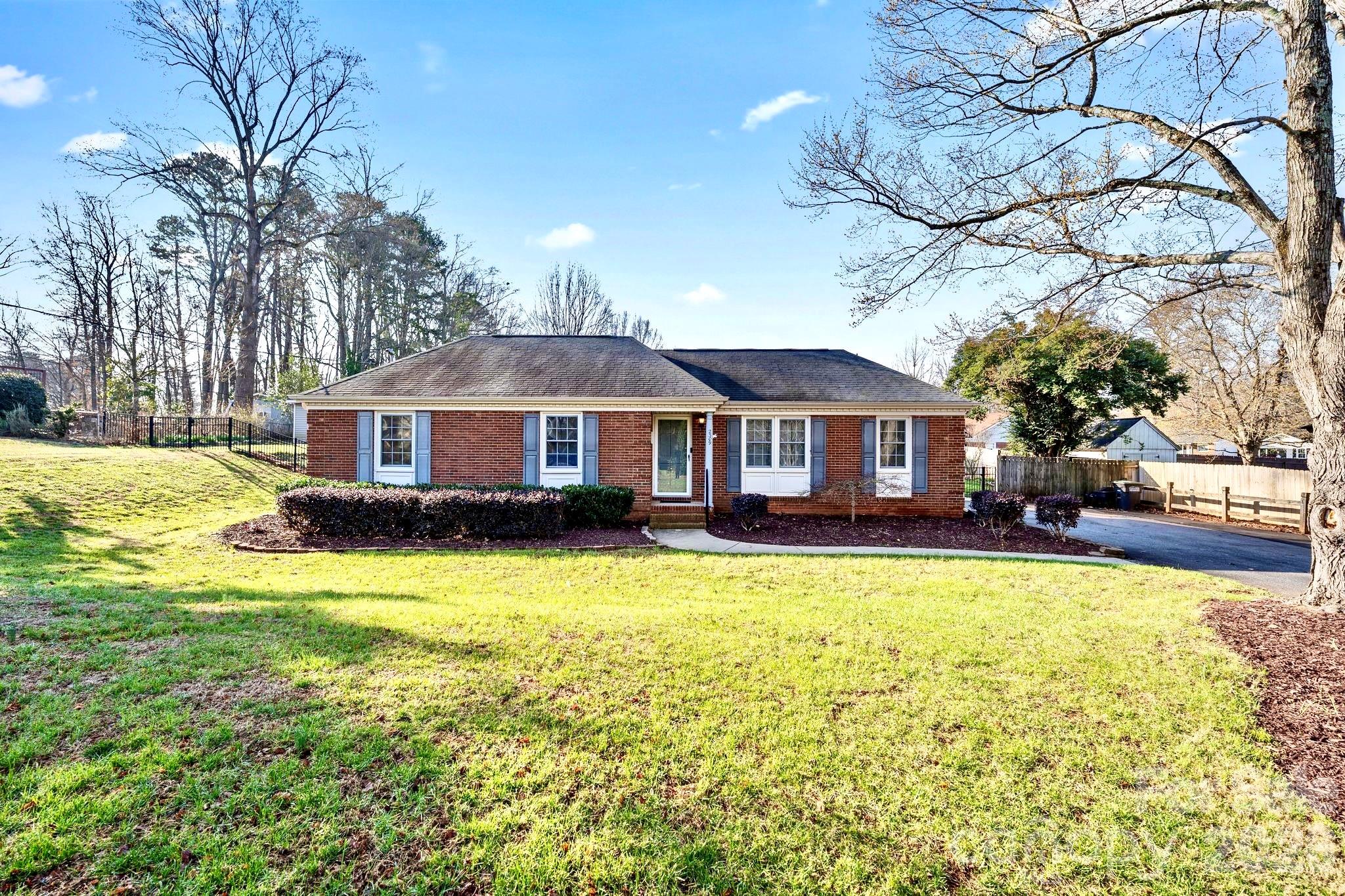 2309 Amity Avenue Gastonia NC 28054