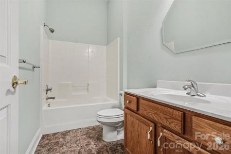 621 Crystal Bay Drive Denton NC 27239