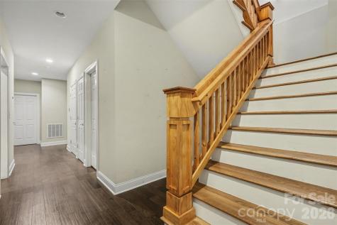 621 Crystal Bay Drive Denton NC 27239