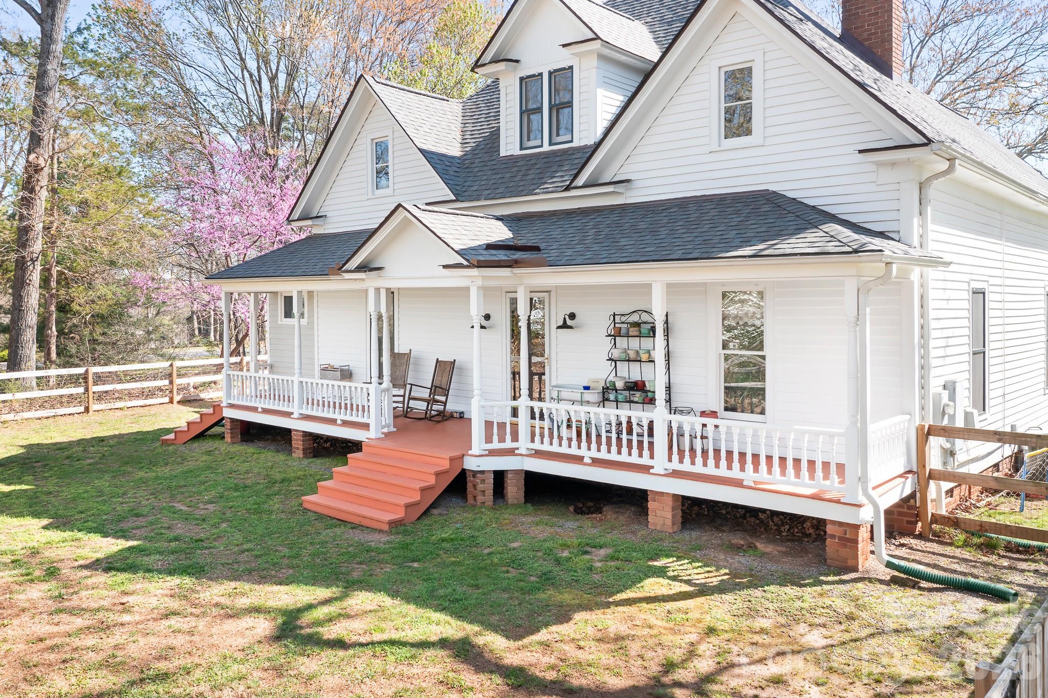 1315 Scotts Creek Road Statesville NC 28625