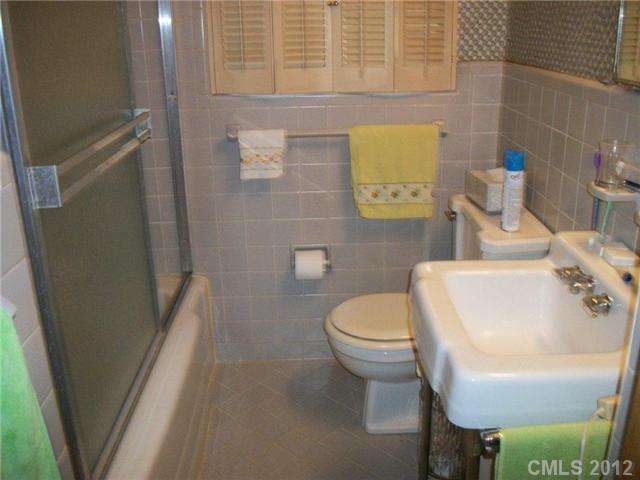 3724 Warrington Drive Charlotte NC 28211