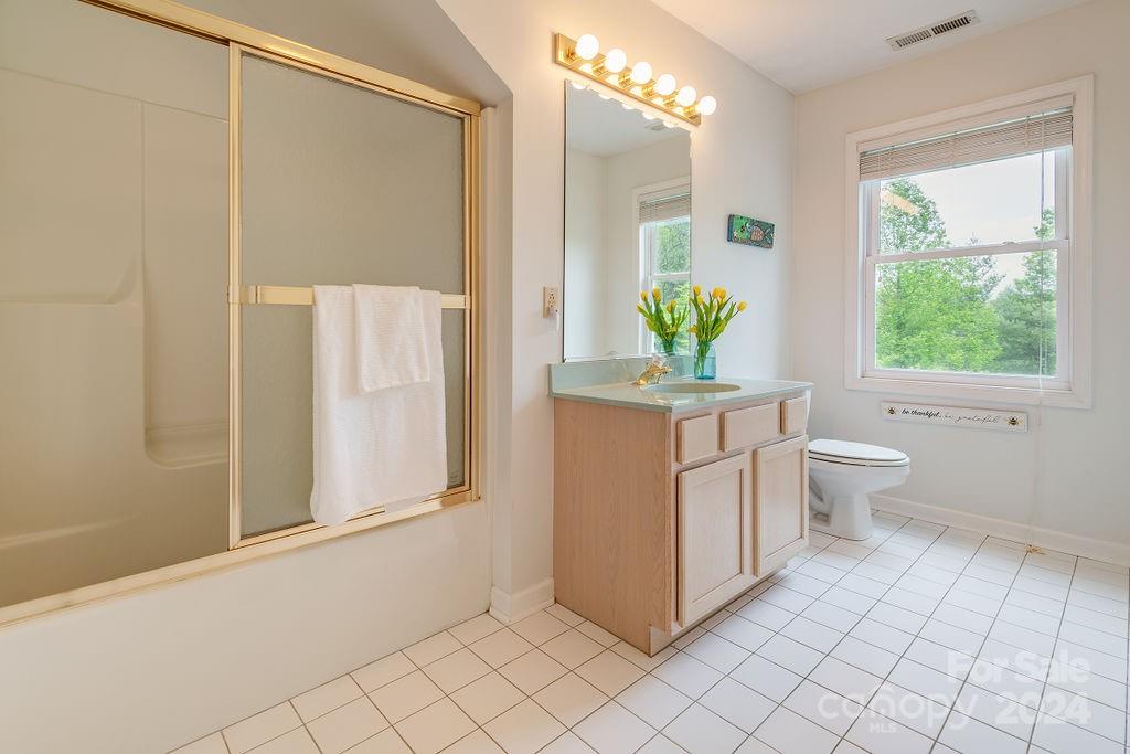 42 Merrell Road Leicester NC 28748