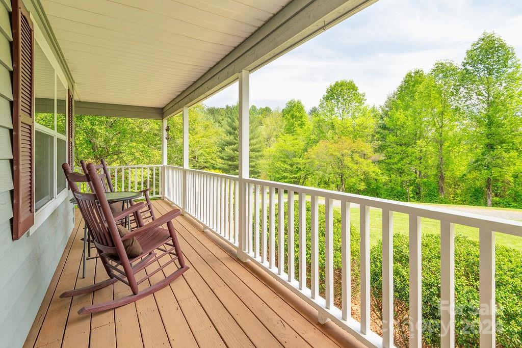 42 Merrell Road Leicester NC 28748