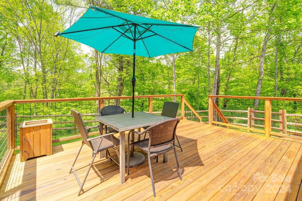 42 Merrell Road Leicester NC 28748