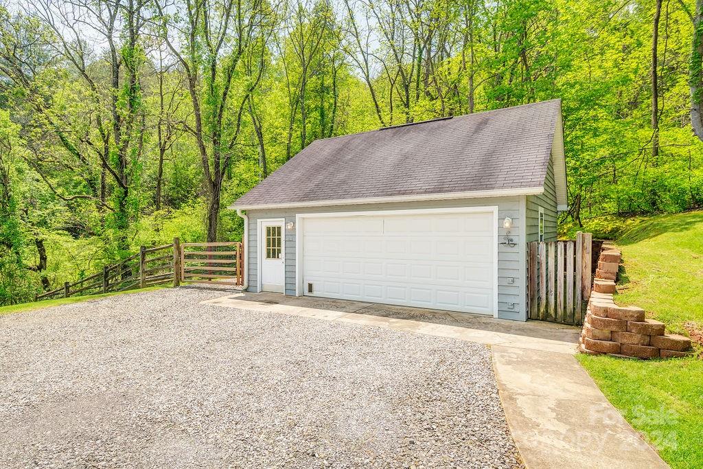 42 Merrell Road Leicester NC 28748