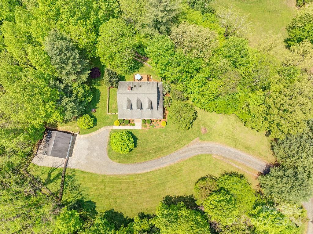 42 Merrell Road Leicester NC 28748