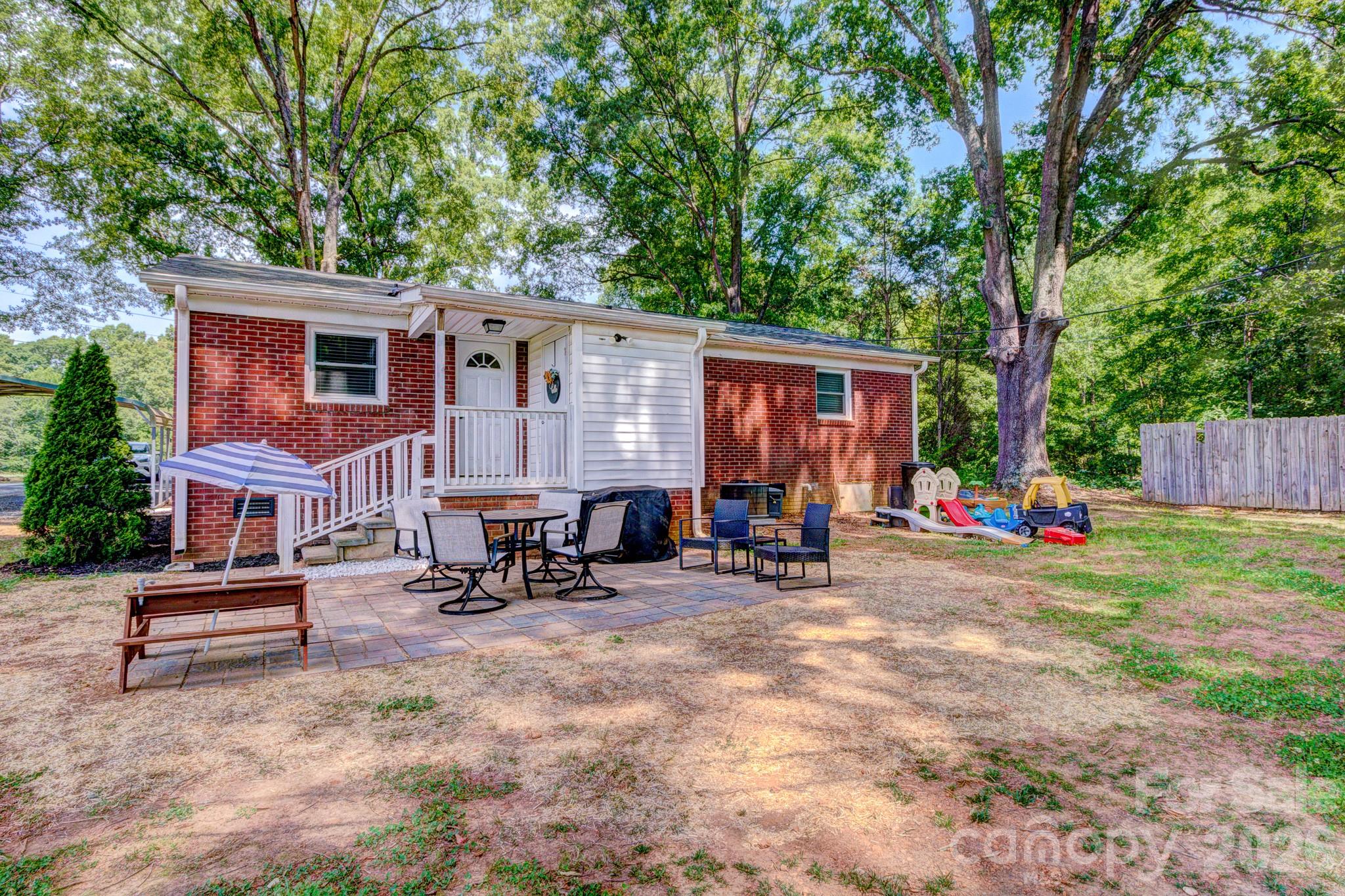 630 Old Stubbs Road Cherryville NC 28021