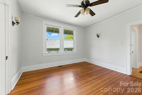 38 Austin Avenue Asheville NC 28801