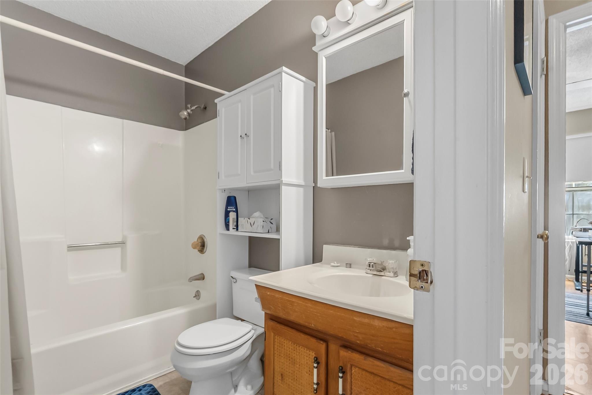 19 Rocking Porch Road Asheville NC 28805