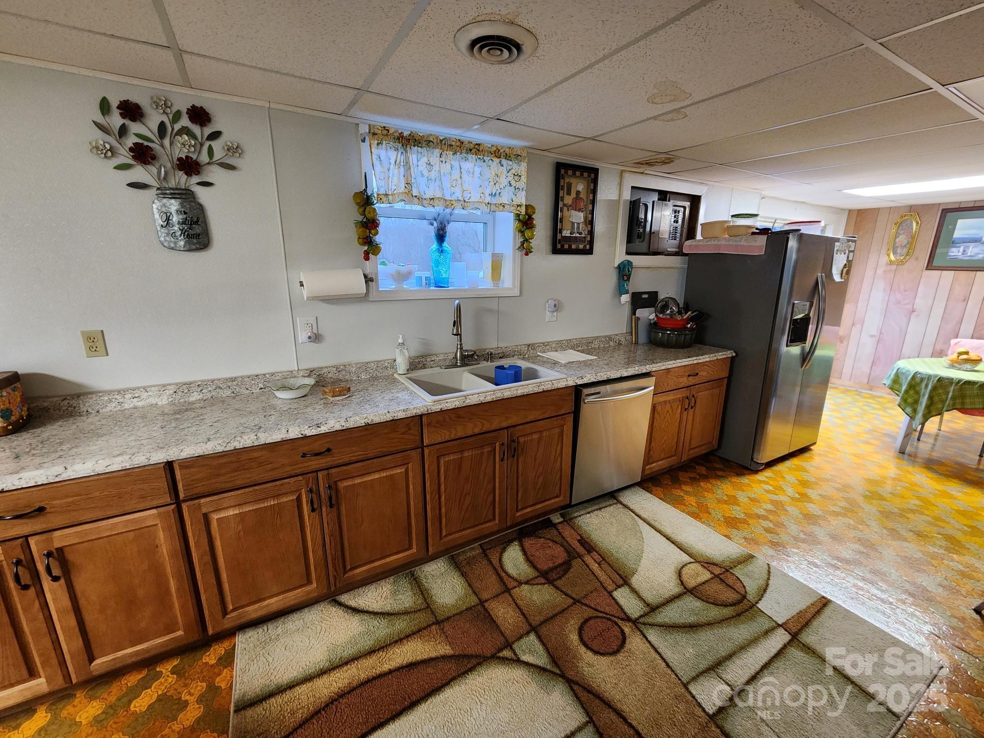406 S Caldwell Avenue Newton NC 28658