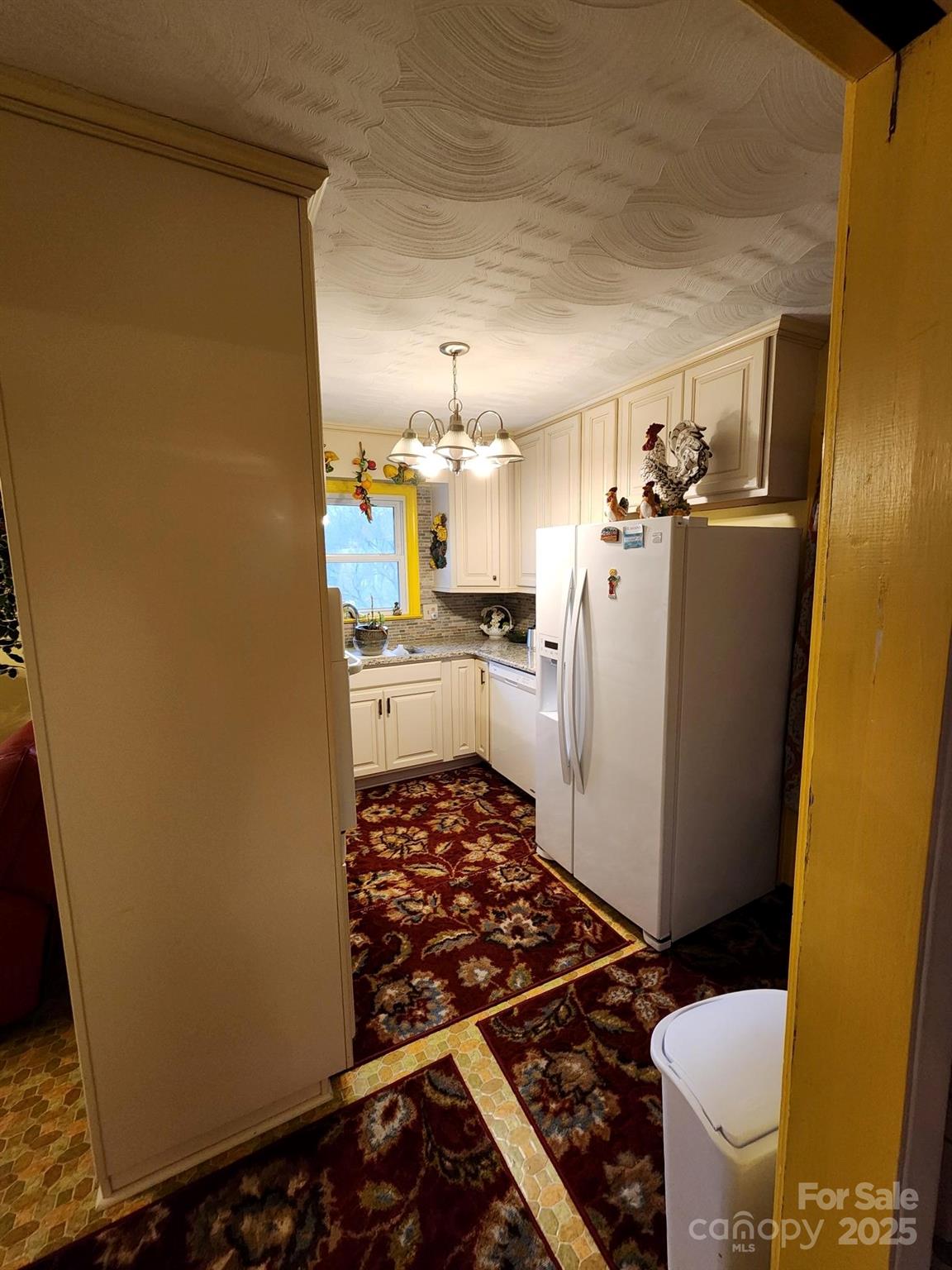 406 S Caldwell Avenue Newton NC 28658