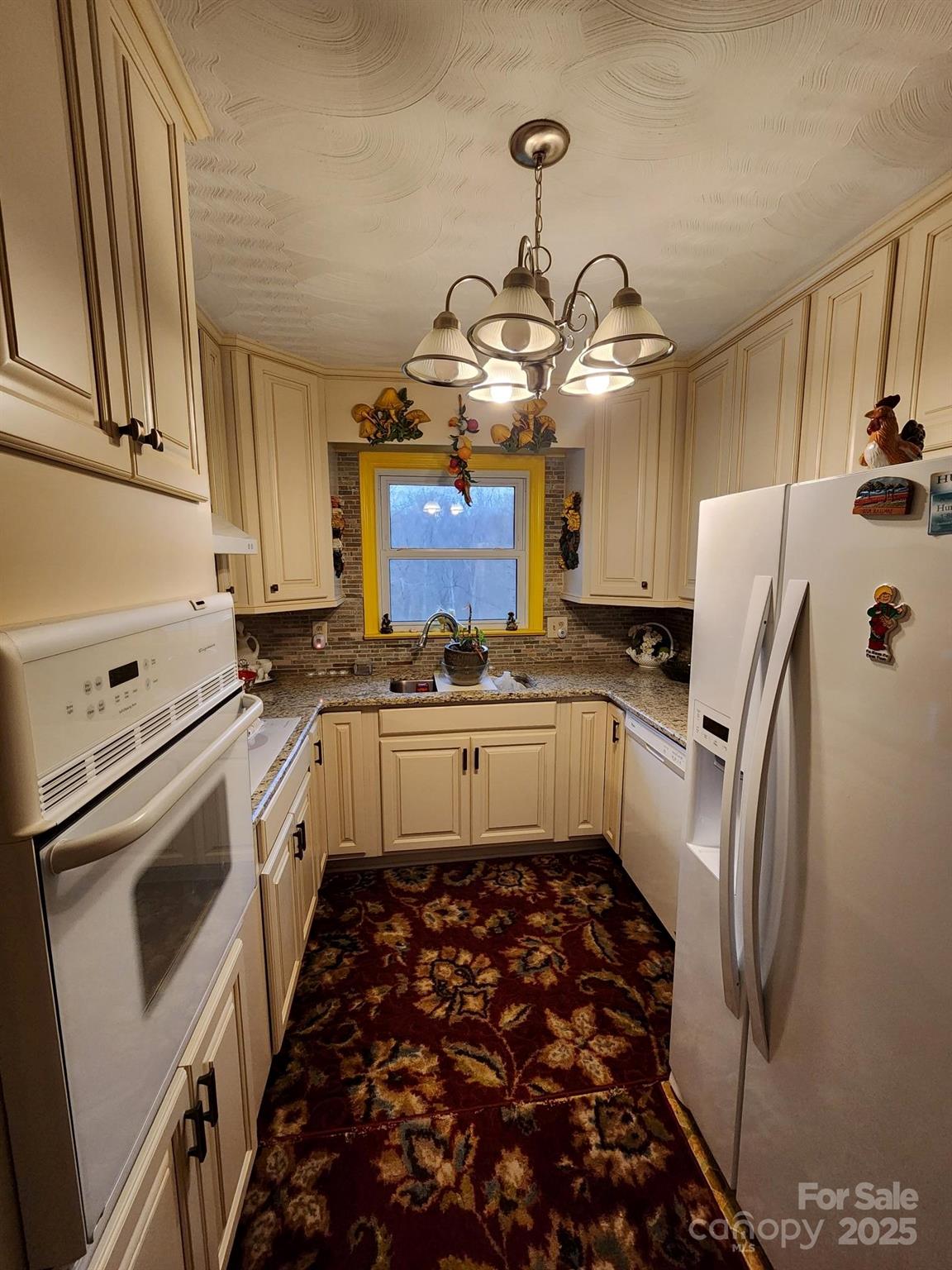 406 S Caldwell Avenue Newton NC 28658