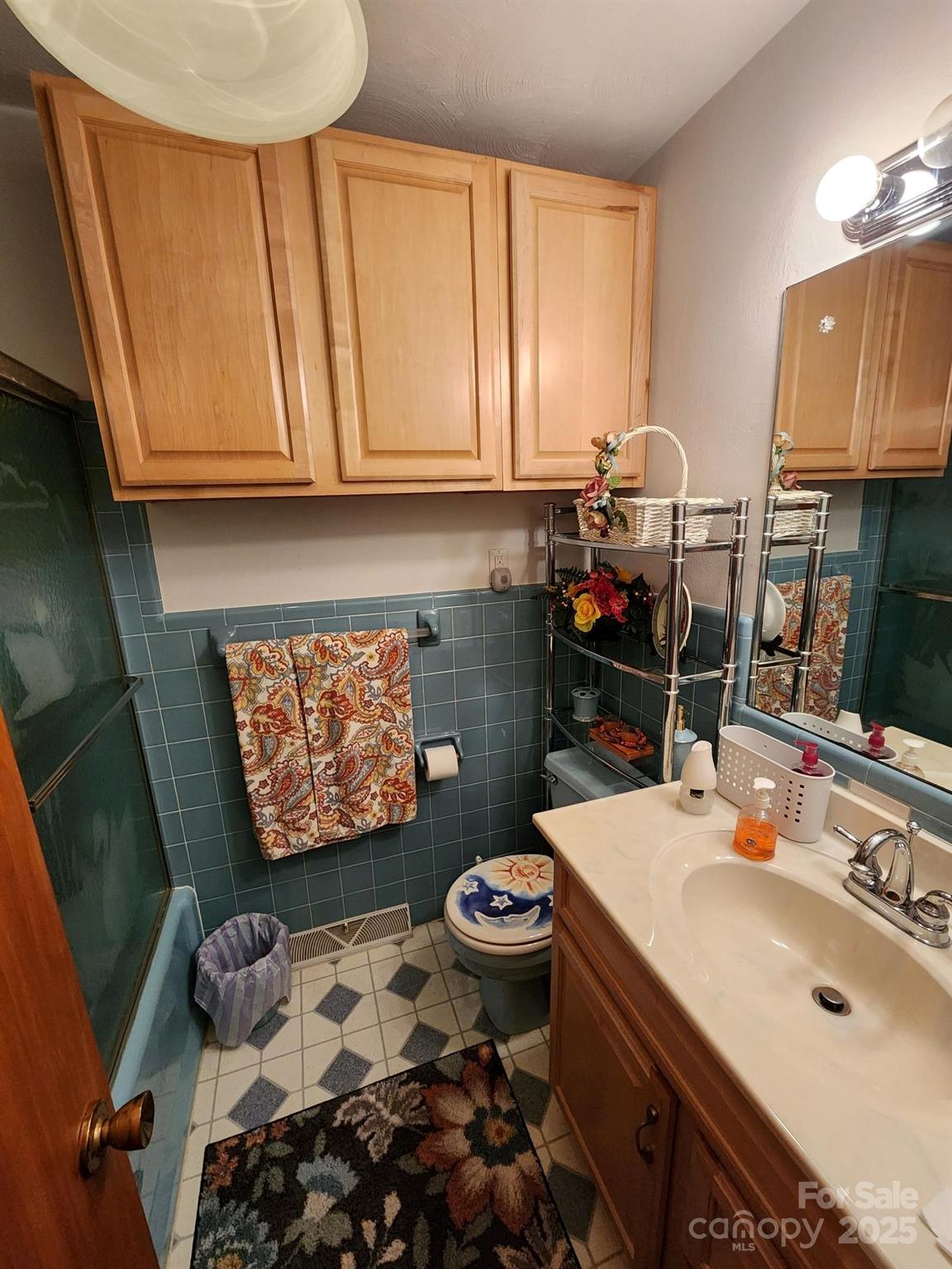 406 S Caldwell Avenue Newton NC 28658