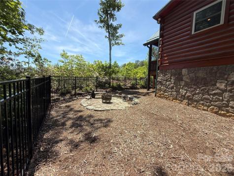 96 Boysenberry Drive Nebo NC 28761
