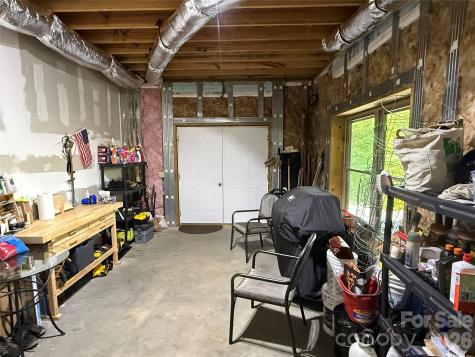 96 Boysenberry Drive Nebo NC 28761