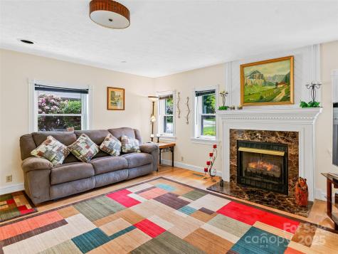 98 Ducker Road Arden NC 28704