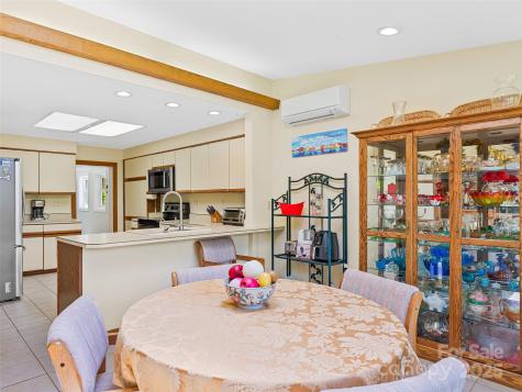 98 Ducker Road Arden NC 28704