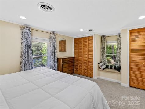 98 Ducker Road Arden NC 28704