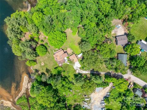 98 Ducker Road Arden NC 28704