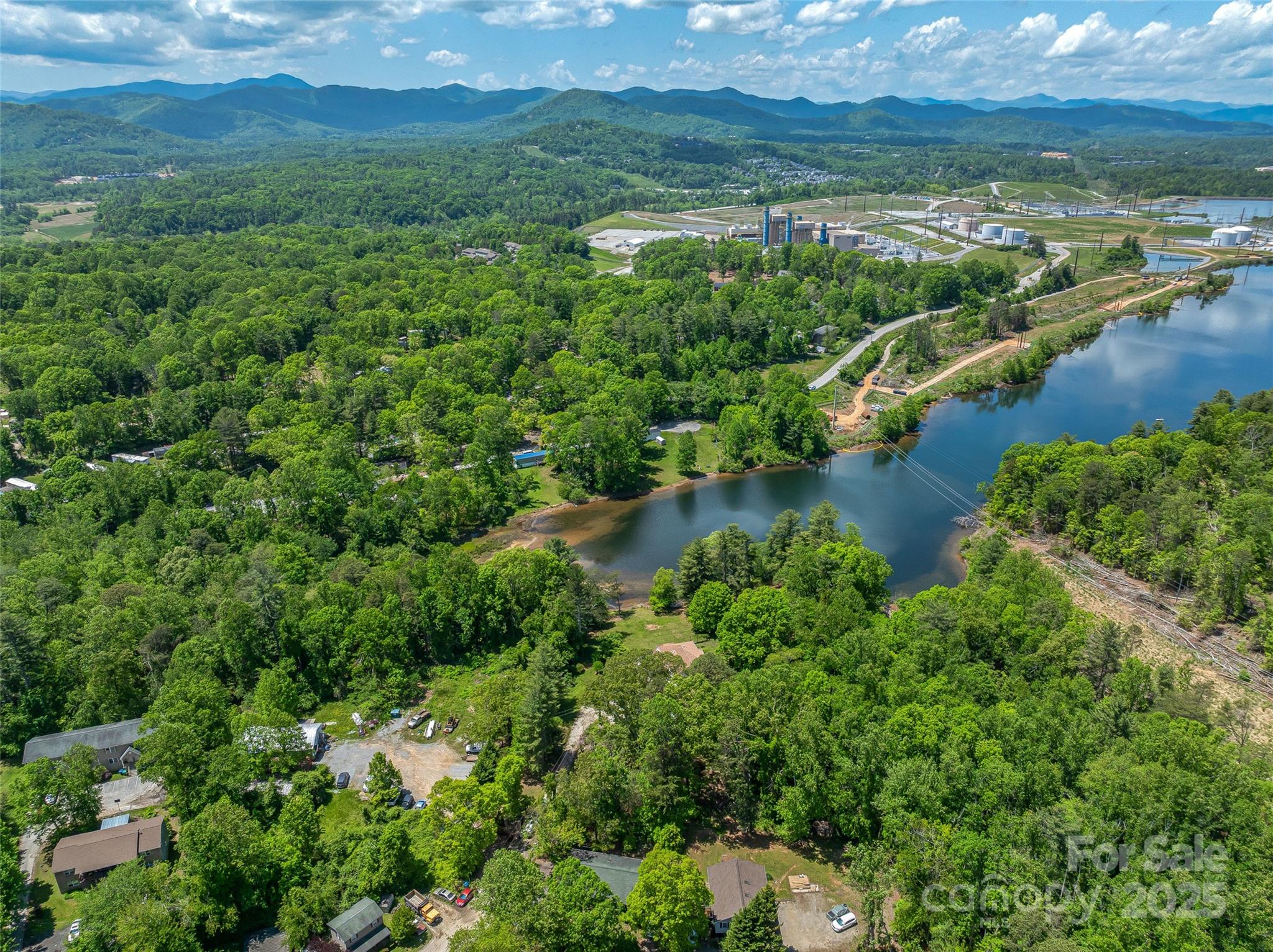 98 Ducker Road Arden NC 28704