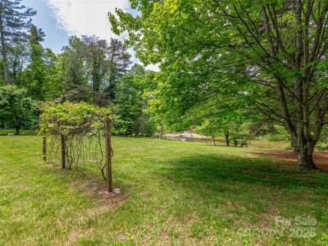 98 Ducker Road Arden NC 28704