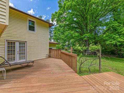 98 Ducker Road Arden NC 28704